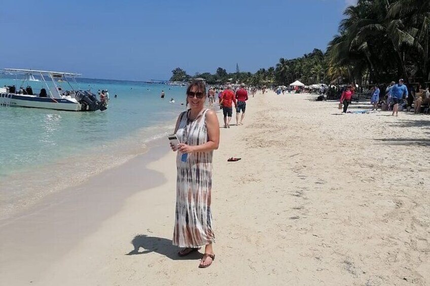 Private City Tour, Chocolate and Rum Factory