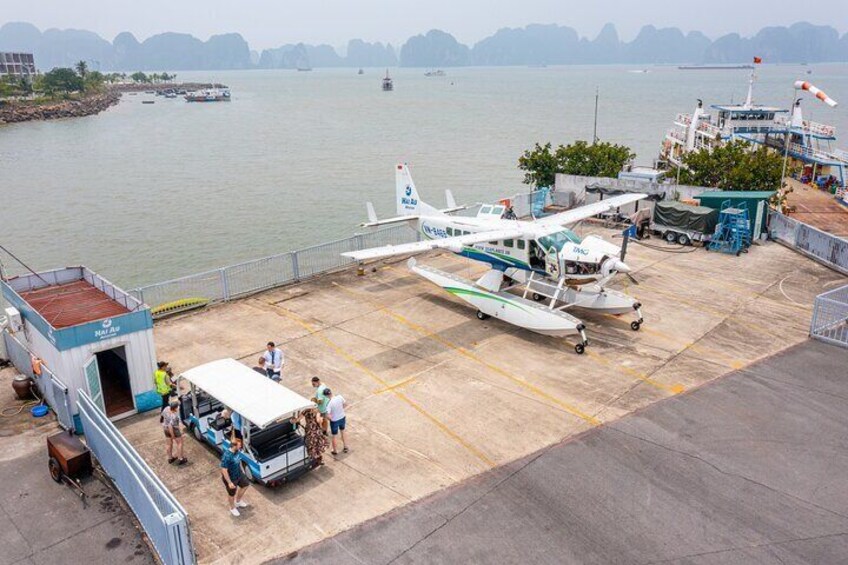 Halong Bay Sightseeing With Seaplane-Pick up/Drop off from hotel