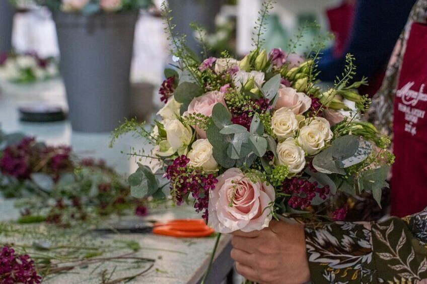 Bridal Bouquet And Boutonniere Making Workshop in London 