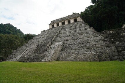 Tour in de archeologische zone van Palenque met gids inbegrepen