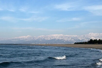 Toyama Sea & Mountain with Local Flavors