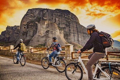 Meteora Sunset Tour sur les vélos électriques