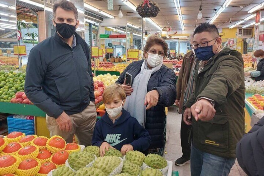 Market tour in fruit shop