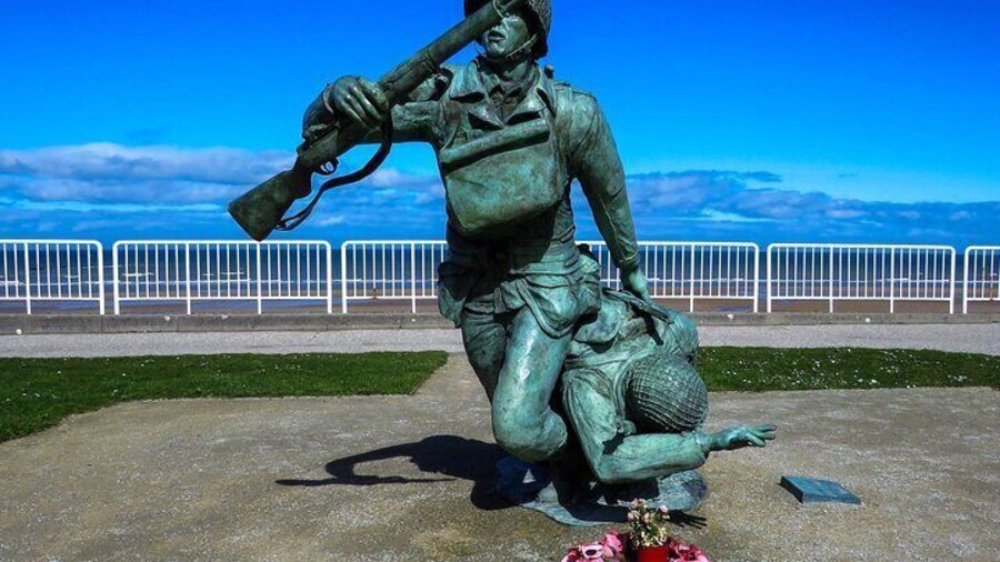 Private Full day landing beaches tour From Honfleur and Le Havre