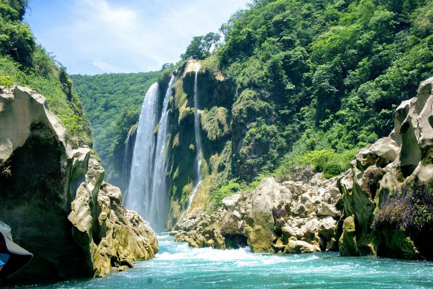 Canoe ride to Tamul waterfall from San Luis Potosí