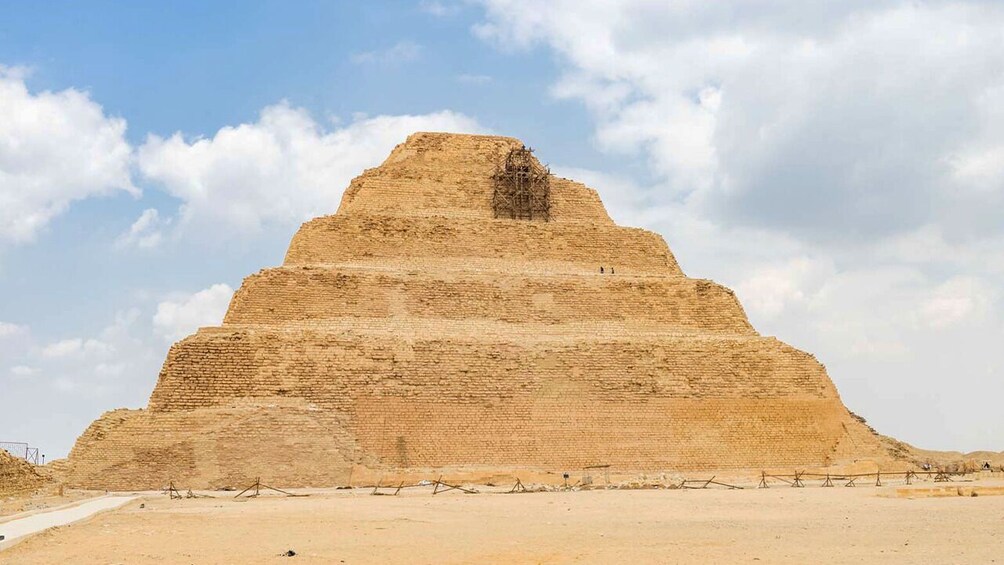 From Port  Said : Day Tour to Giza Pyramids & Sakkara