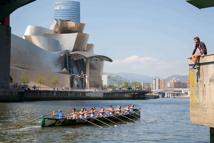 Picture 2 for Activity Bilbao: Small-Group Guided Walking Tour