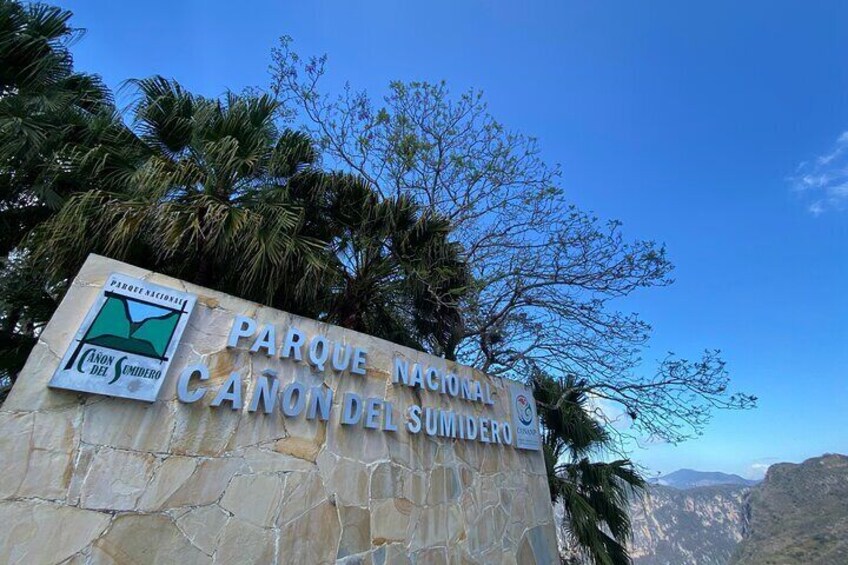 Tour to Sumidero Canyon and Chiapa de Corzo and Viewpoints