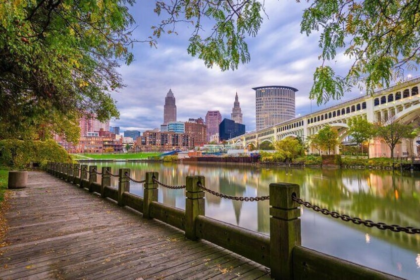 Heritage and Historical Landmarks Walking Tour in Cleveland
