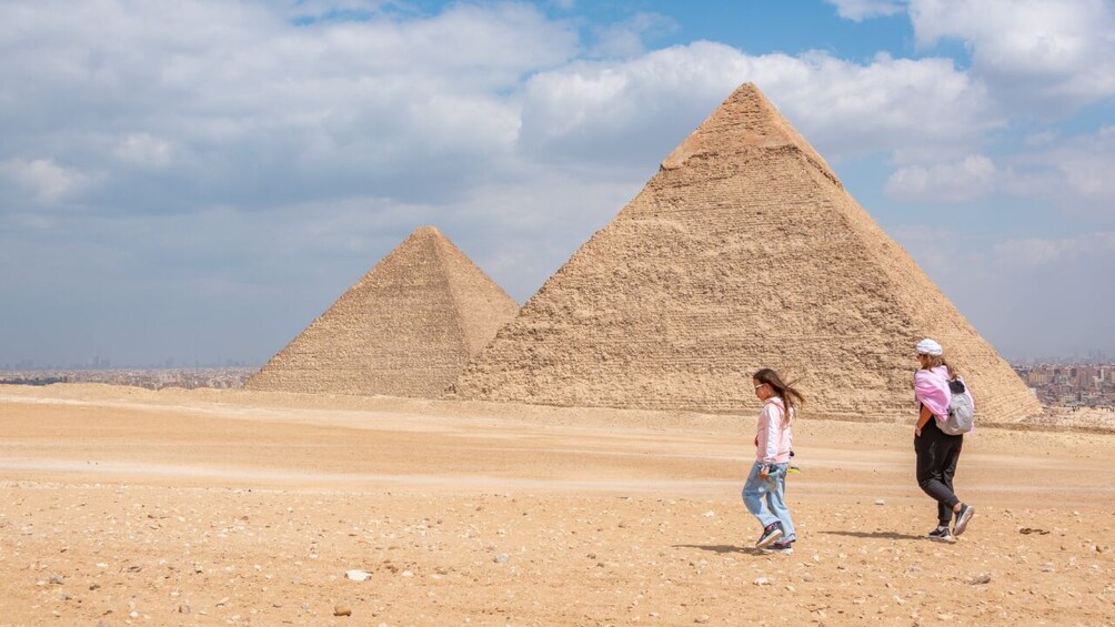 From Port Said : Day Tour to the Pyramids & the Nile