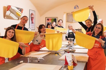 Exclusive Bologna Cooking Class - Pasta Tagliatelle Ragu & Spritz