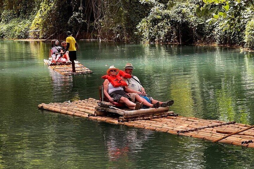 Private Martha Brae Bamboo Rafting Tour with Private Transfer