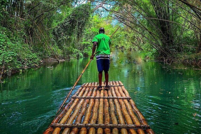 Private Martha Brae Bamboo Rafting Tour with Private Transfer