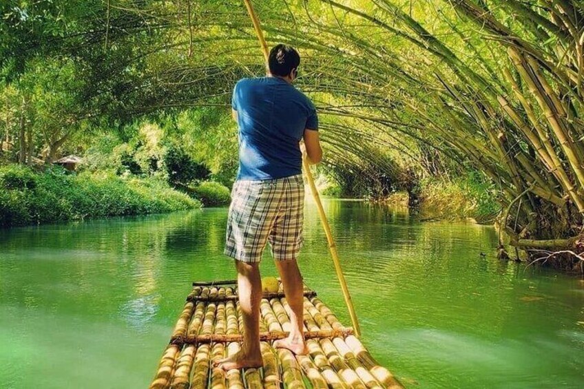 Private Martha Brae Bamboo Rafting Tour with Private Transfer