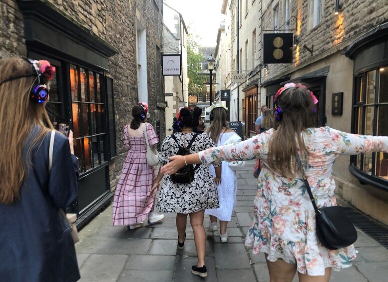 Bath: Bridgerton Filming Locations Walking Tour with Music