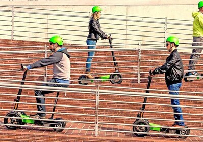 ดุสเซลดอร์ฟ: E-Scooter City Tour