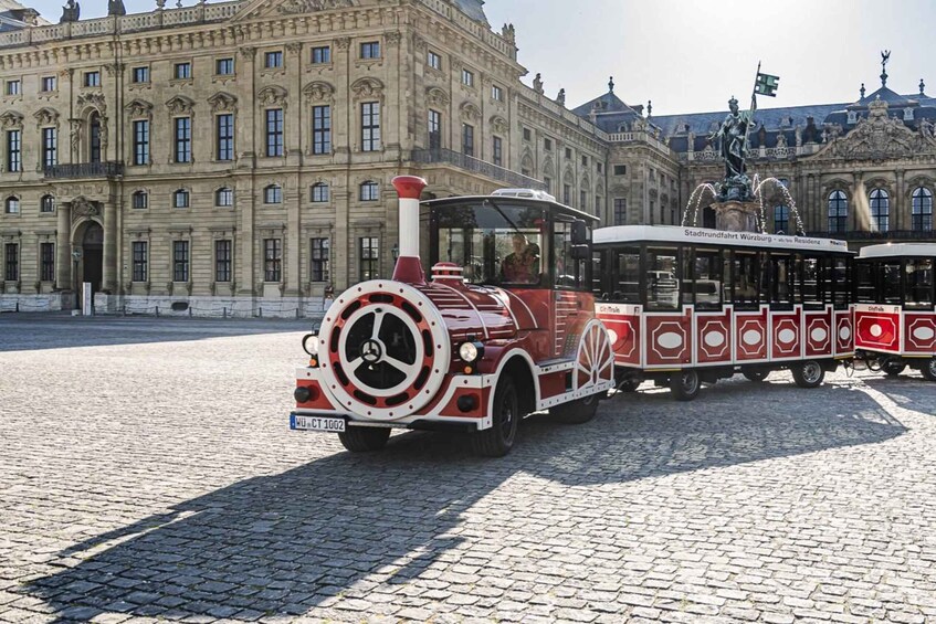 Würzburg: City Tour with the Bimmelbahn Train