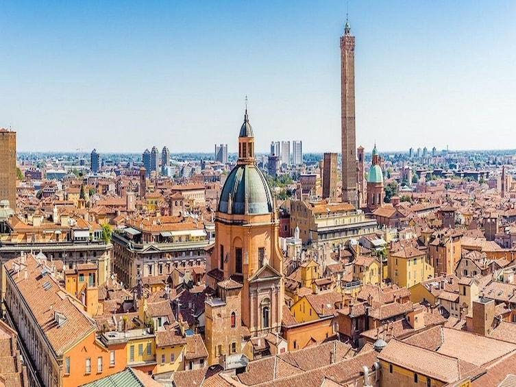 Private tour of the University of Bologna