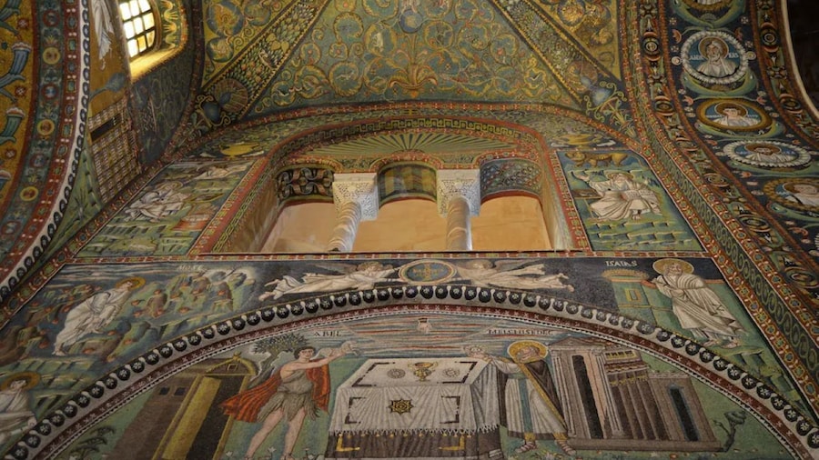 Ravenna private tour with entrance to monuments