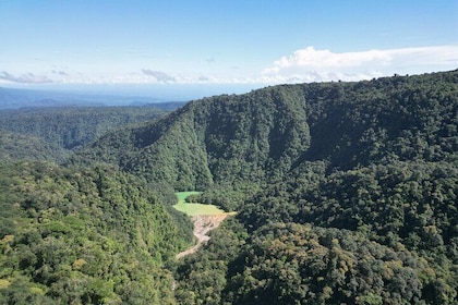 Private Guided Walk to the Laguna de Colores Viewpoint