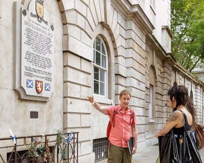Picture 7 for Activity Secret Old London Walking Tour