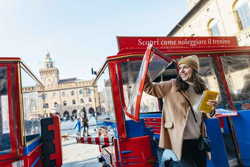 From Bologna: Roundtrip San Luca Train Ticket & Food Tasting