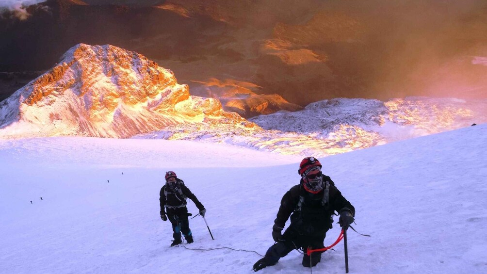 Picture 1 for Activity From Mexico City: 2-Day Pico de Orizaba Summit Trek