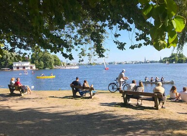 Radtour อืม Alster และ durch traumhafte Alsterviertel