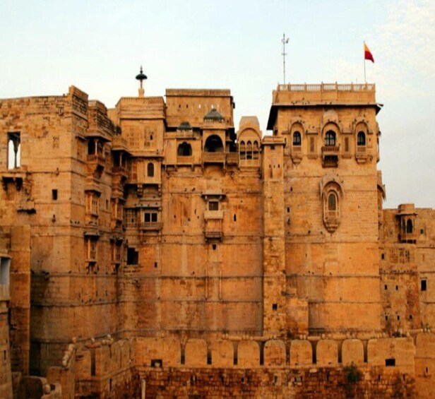 Private Jaisalmer City Tour with Fort and Heritage Havelis
