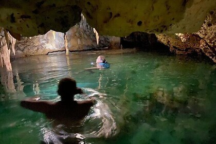 Bonaire CaveTour Climb, Snorkel & Explore the Hidden Gems