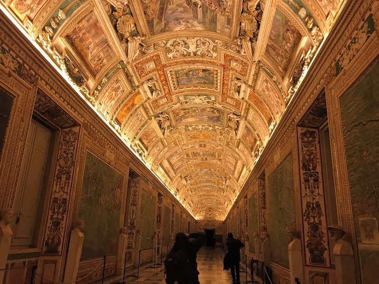 Aperitif at the Vatican Museums