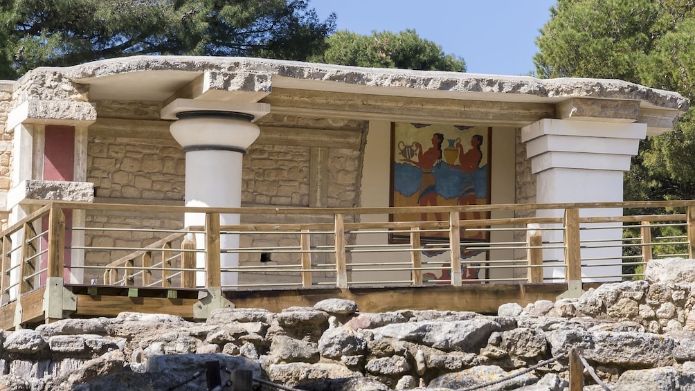 Knossos Palace Ticket & In-App Audio Tour: the Labyrinth of the Minotaur