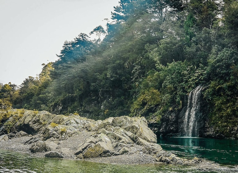 Picture 2 for Activity Marlborough: The Hobbit Kayak Tour