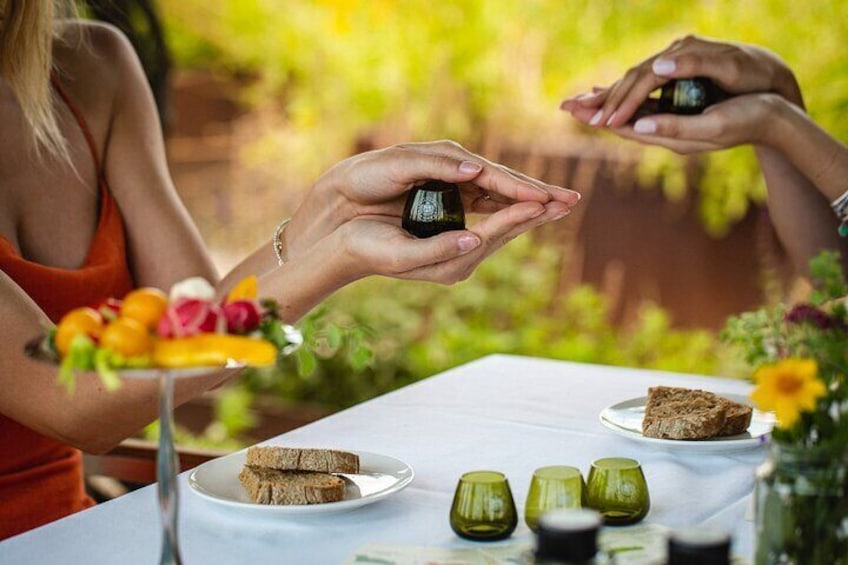 1 hour of Tasting of extra virgin olive oil Palazzo di Varignana 