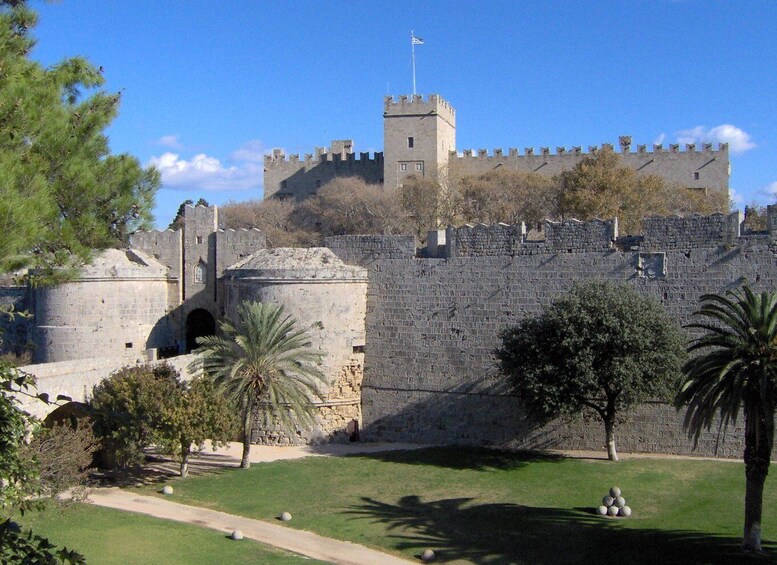 Rhodes Town: Private Walking Tour with a Licensed Guide