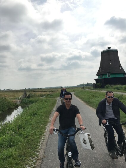 Picture 2 for Activity Amsterdam: 3-Hour Zaanse Schans Windmills Tour w/ Guide