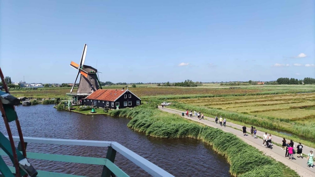Picture 10 for Activity Amsterdam: Zaanse Schans Windmills Bike Tour with Guide