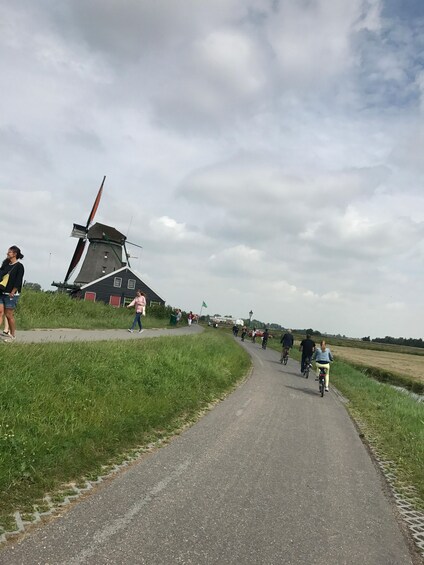 Picture 7 for Activity Amsterdam: Zaanse Schans Windmills Bike Tour with Guide