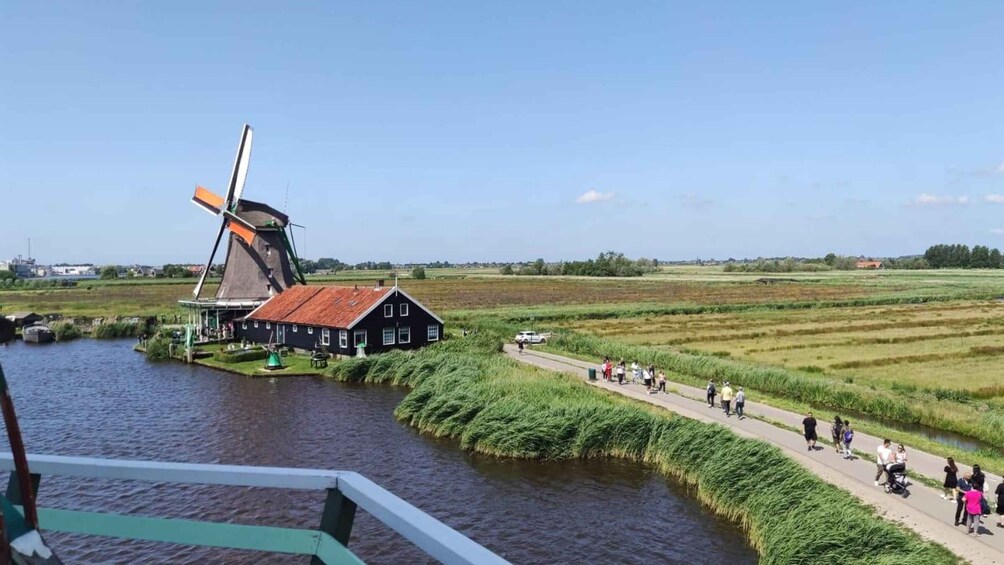 Picture 10 for Activity Amsterdam: Zaanse Schans Windmills Bike Tour with Guide