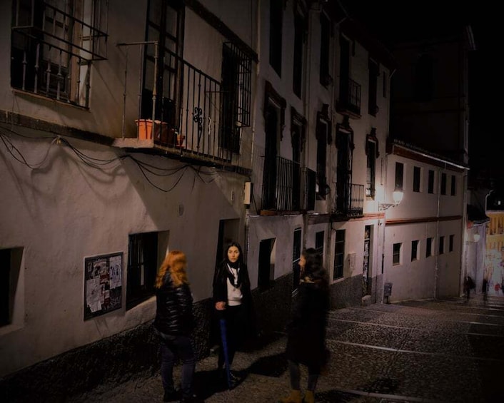 Picture 1 for Activity Granada: Spooky Mysteries and Legends Night Walking Tour