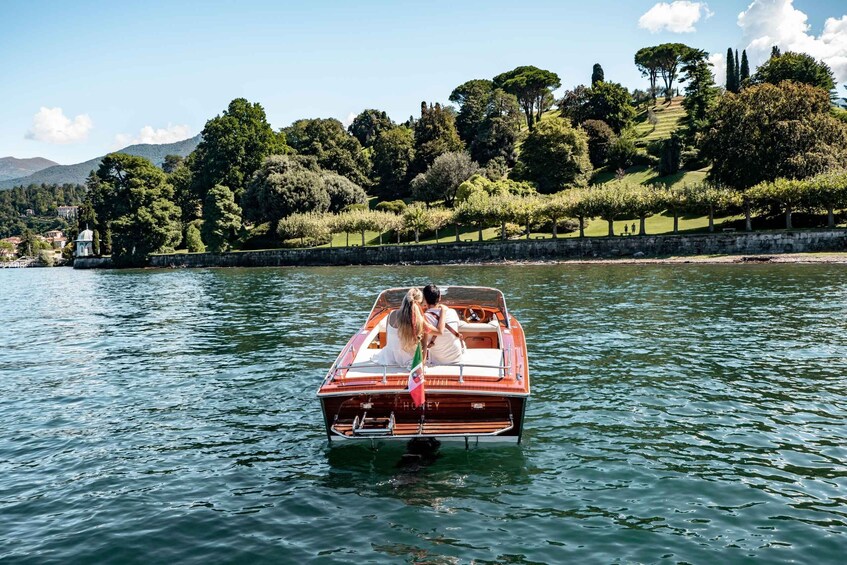 Picture 9 for Activity Lake Como: Classic Speedboat Private Tour