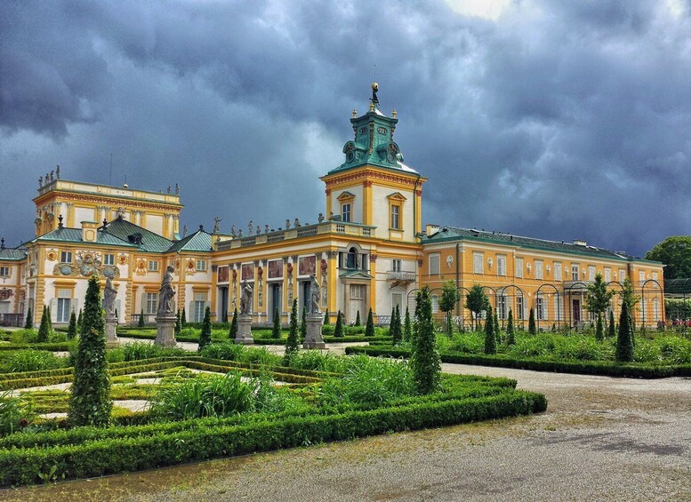 Wilanów Palace: 2-Hour Guided Tour with Entrance Tickets