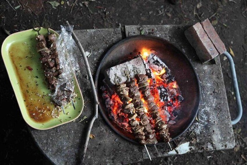 Masterclass of Armenian food with a local family in Yerevan