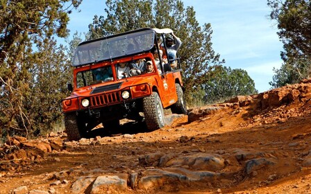 Sedona: PRIVATE 2-Hour Jeep (Hummer) Tour Gambler Trail