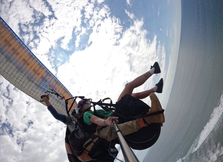 Picture 10 for Activity From Montañita: Paragliding Experience