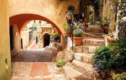 Nice: Full Day Tour of Eze and Monaco
