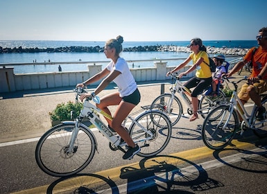 Pisa: recorrido autoguiado por el mar en bicicleta