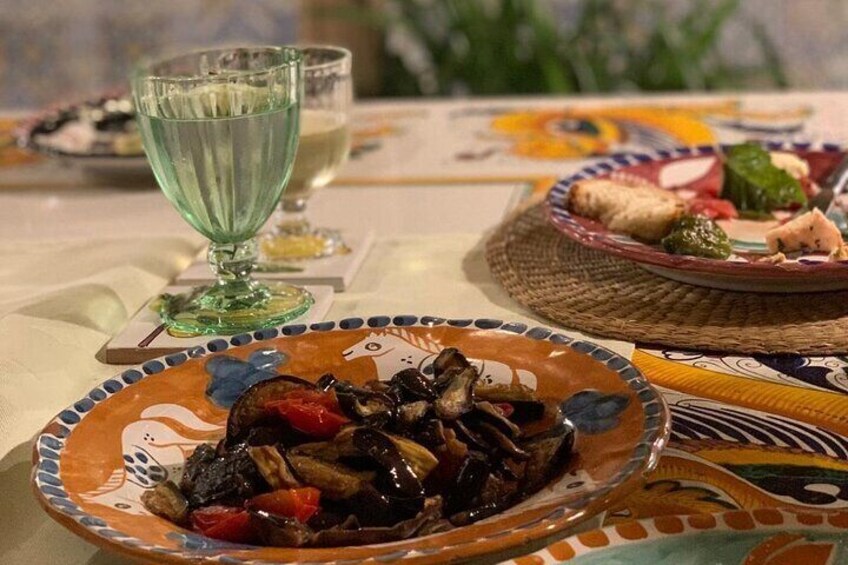Traditional Menu with Mama Lucia