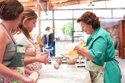 Traditional Menu with Mama Lucia