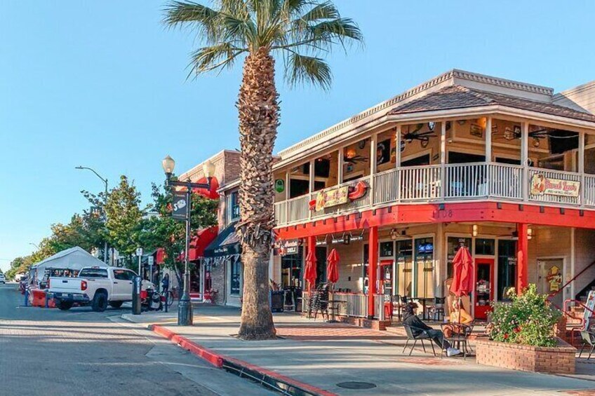 2 Hours Private Walking Tour in San Luis Obispo 